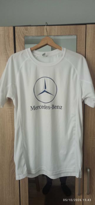 Тениска Mercedes-Benz. Размер L