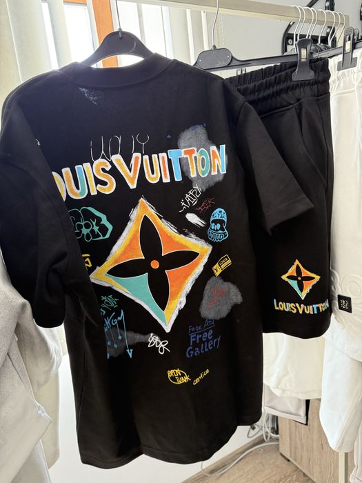 Мъжки комплекти  различни  видове