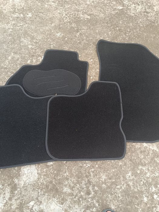 Presuri Covorase auto