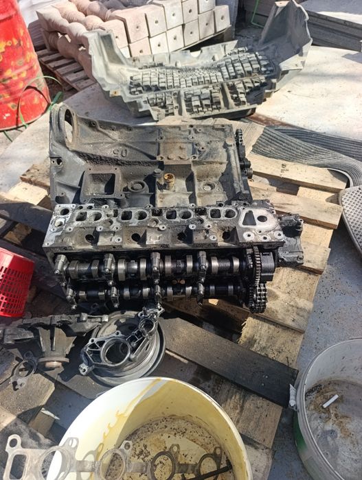 Спринтер мотор 2001г 2.2 cdi