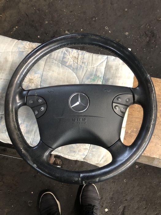 Руль на Мерседес 210