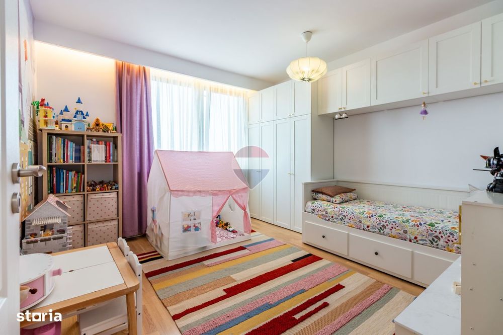 Casă / Vilă cu 5 camere de vanzare in Mogosoaia, 200 m pana la padure