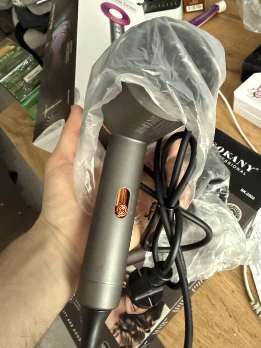 Новый фен Sokany с насадками