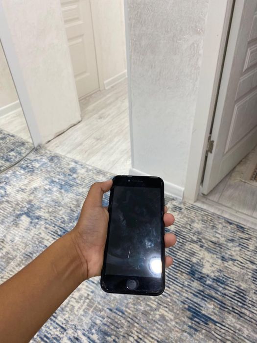 Айфон 7 сатылады