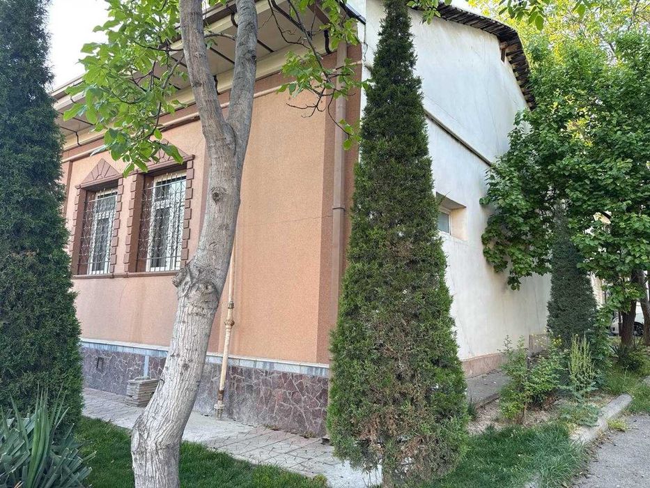 Бодомзор Польша элчихонаси ёнида 3.2 соток