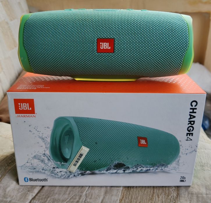 JBL Charge 4 + cutie originala
