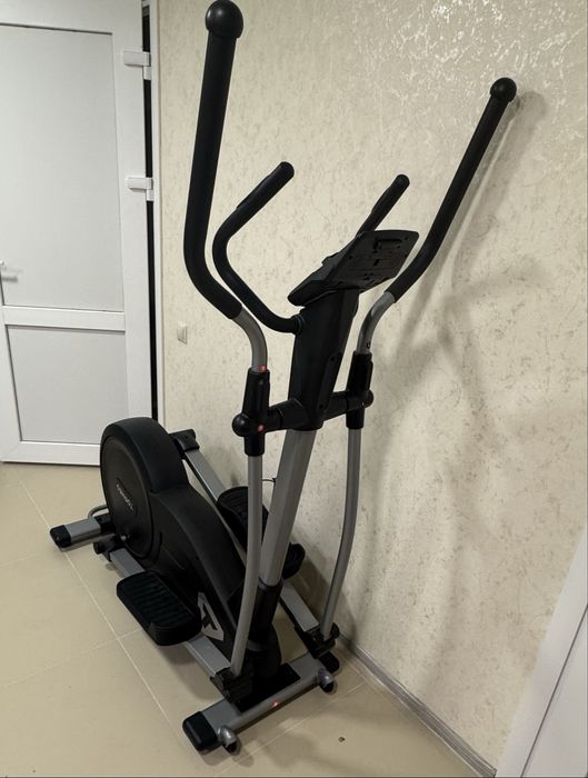 Эллиптический тренажер