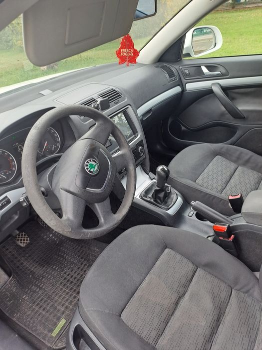 SKODA Octavia 2010 — imagine 4