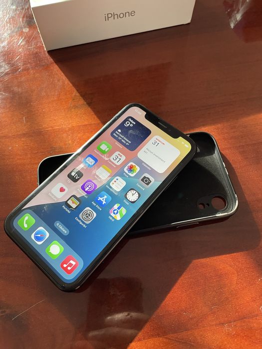 Se vinde iphone xr stare fb