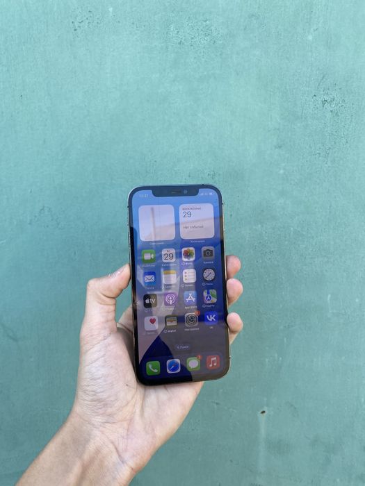 Продам срочно iPhone 12 pro 128gb