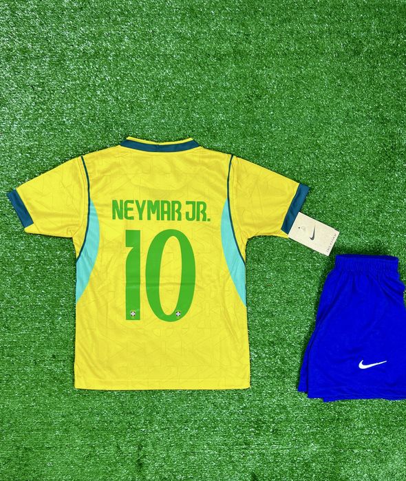 Най-новия детски футболвн к-т на Бразилия/Неймар/Brazil/Naymar Jr/26/27