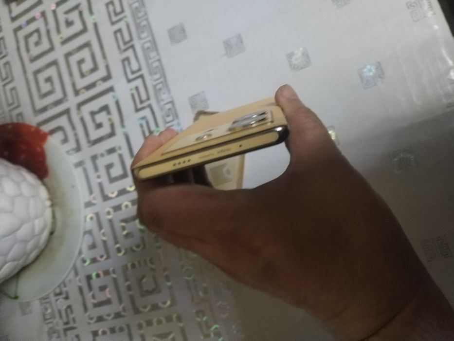 Продам или обмен Infinix Zero 30 5g 12/256гб