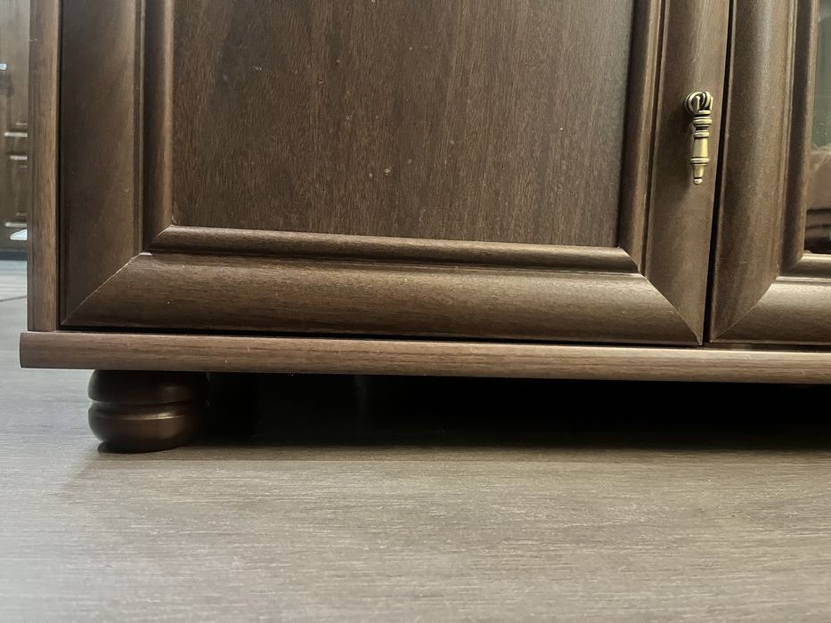 Тумба под телевизор