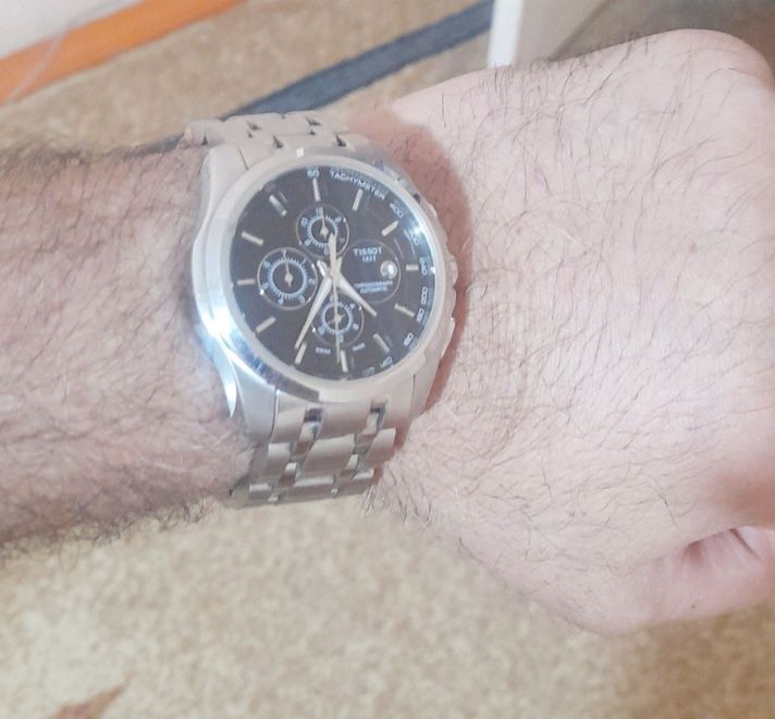 Часы наручные. TISSOT