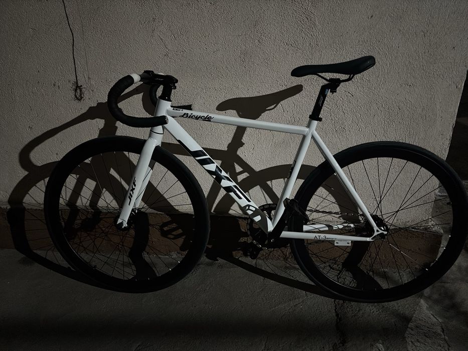 Fixed gear JIXF.
