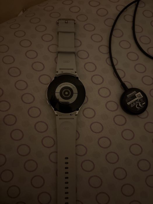 Samsung watch 4 отличнен!