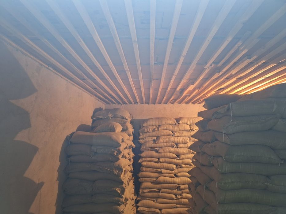 Дом с магазином на продажу