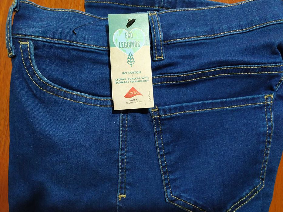 Новые джинсы женские  Carera jeans размер М