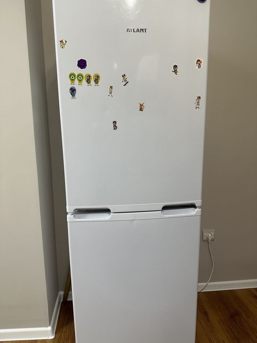 Срочно продаю холодильник