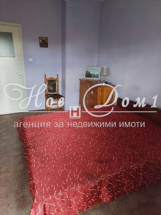 Дава се под наем Двустаен апартамент в Варна, Червен площад - 60 кв.м за 325 € - Снимка #2