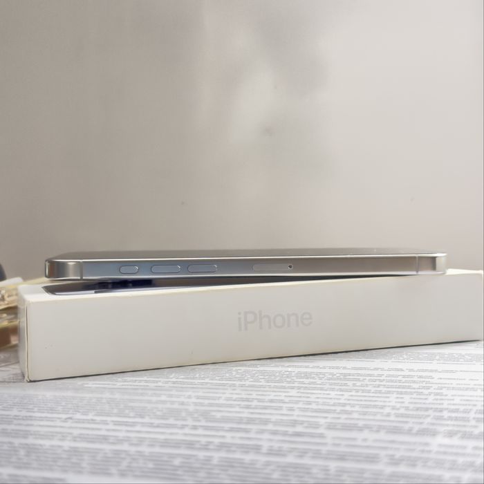 Apple iPhone 16 Pro Max 512GB White Titanium – Отлично състояние
