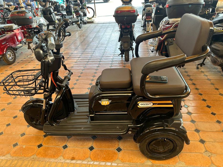 Elektro skuter dastafka bor