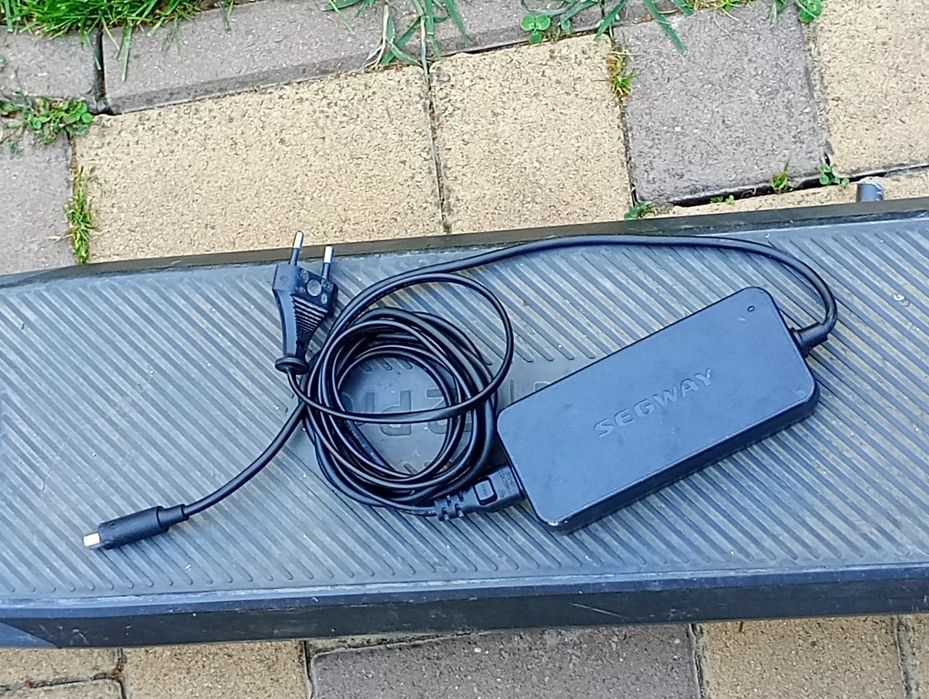Trotinetă electrica ninebot e2 pro