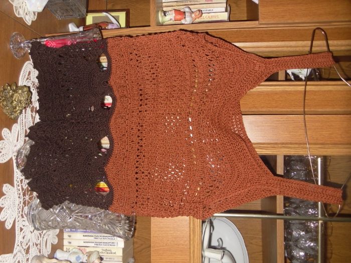 bluza -vesta crosetata ,tip dantela