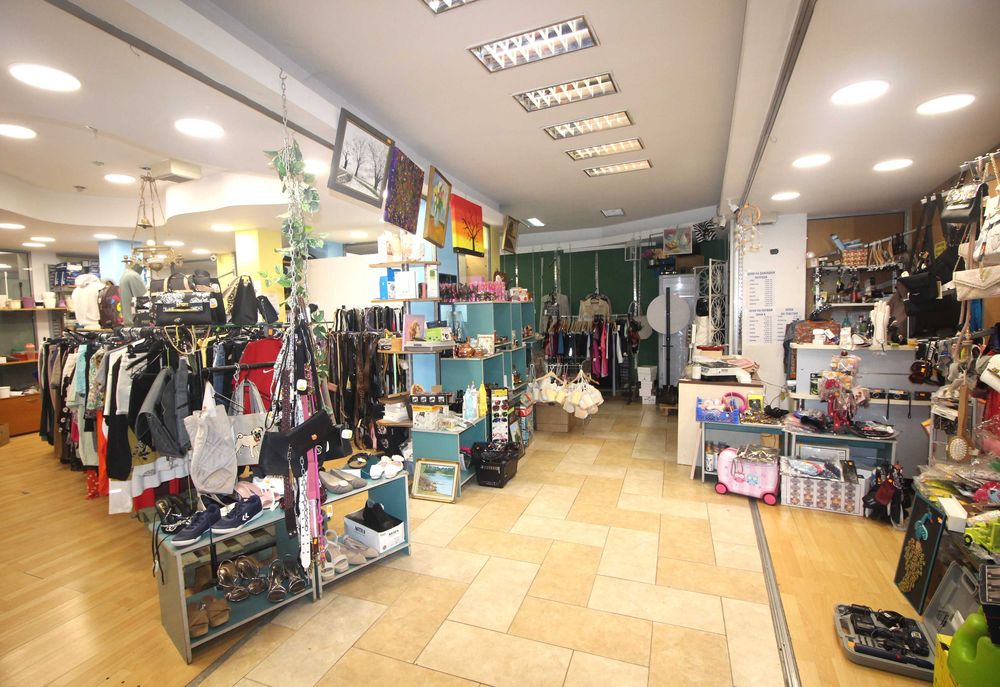 Продава се Магазин в Габрово, Център - 960 кв.м за 469 €/кв.м - Снимка #13