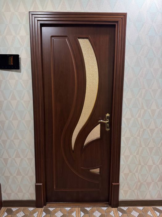 Двери межкомнатные 2 шт