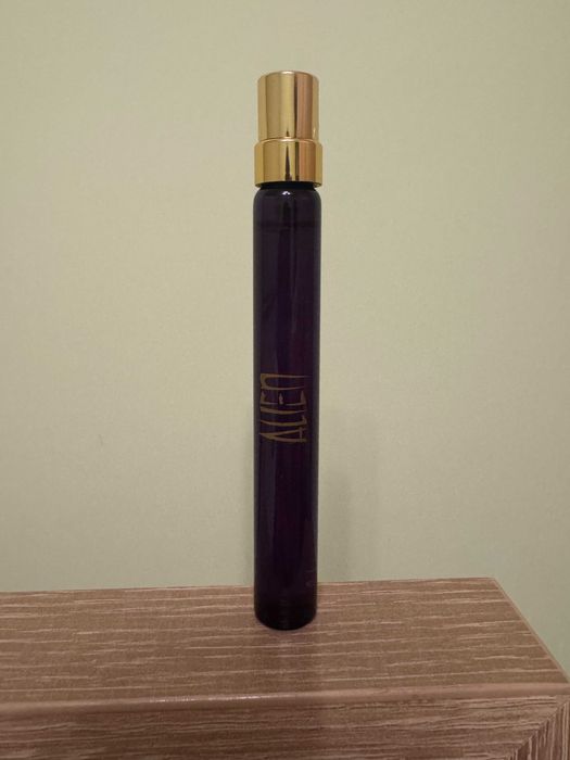 MUGLER Alien EDP Sp 10ml Travel size/ мини ЕДП Алиен