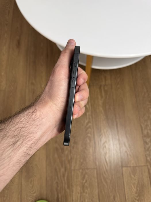 iPhone 15 Pro Black Titanium Impecabil