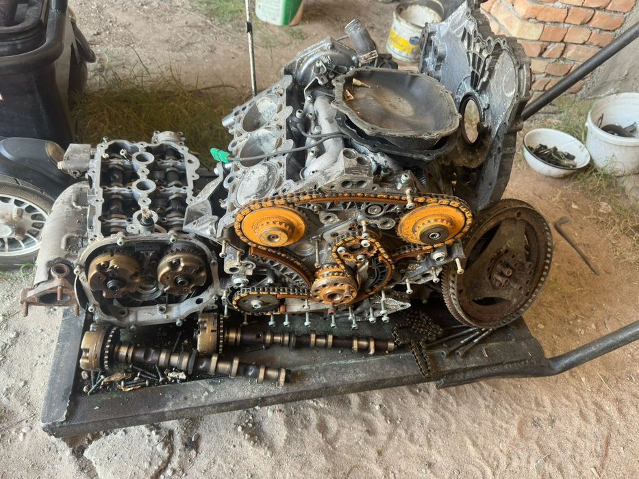 Двигатель АUK 3.2 FSI Audi