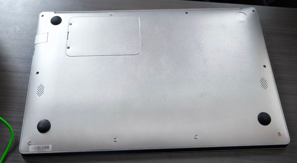 Продам ноутбук Intel