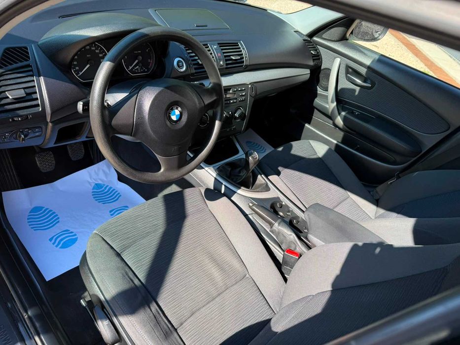 BMW Seria1 118d 2011*2.0d*143Cp*Manual*Euro5*Garantie*Rate