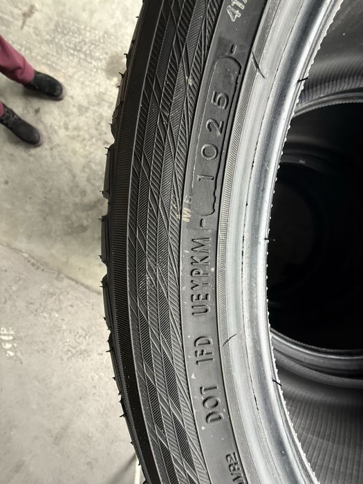 Чисто нови гуми YOKOHAMA Sport Paket – 21 цола (10/25 DOT)