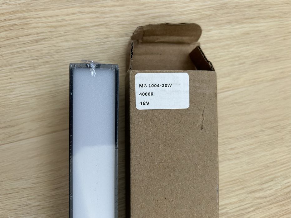 Proiector Led Sina Magnetica 20W si Spot Led Sina Magnetica 7W