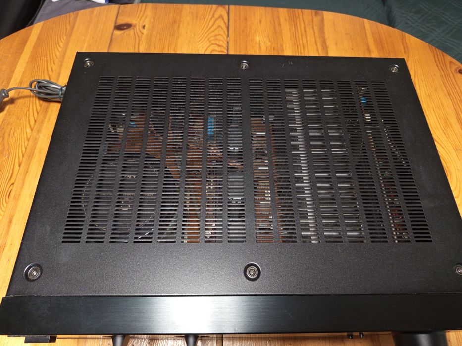 Усилвател Sony TA-F570ES