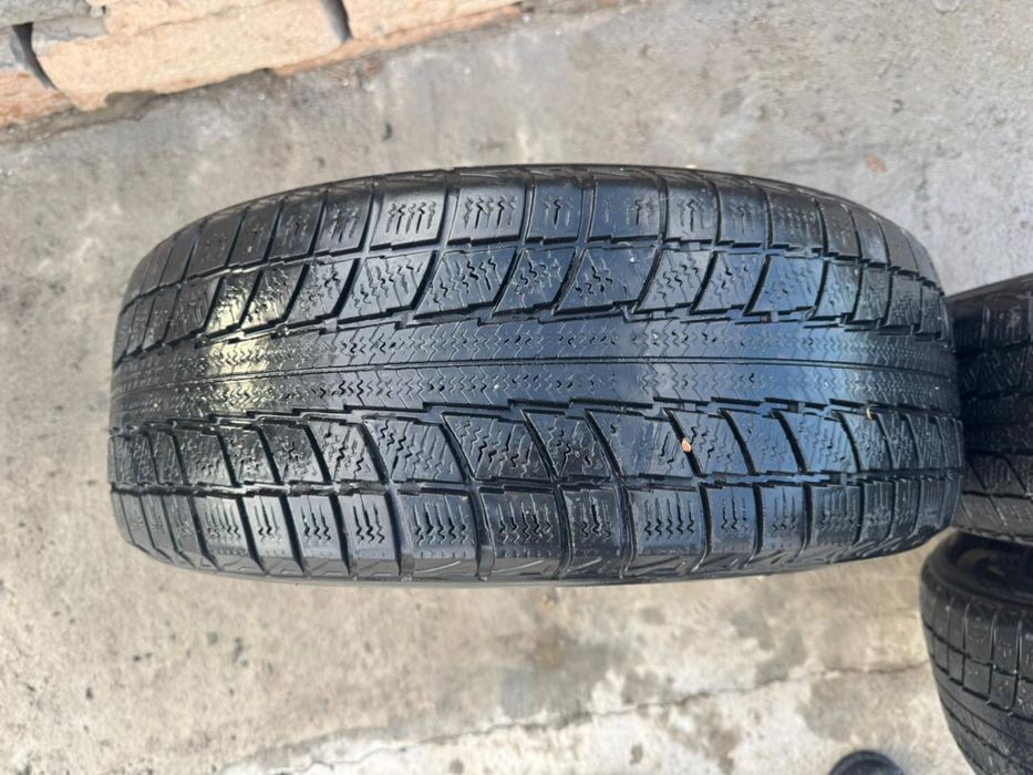 Зимние шины комплект 4шт