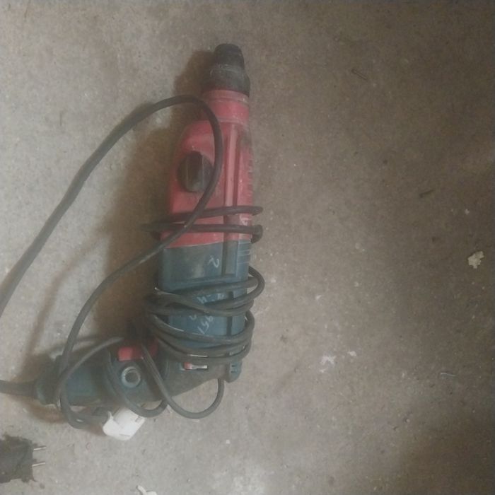 Продам эл.инструменты,разное