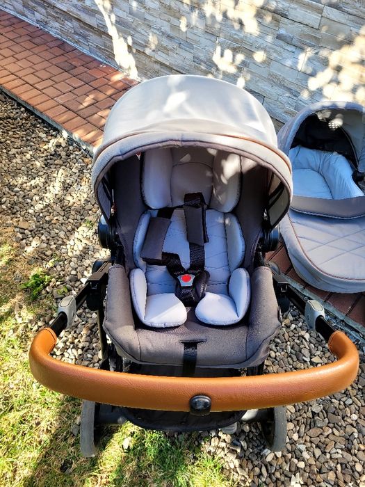 Carucior Near2Me Steeple Grey sistem 3 in 1