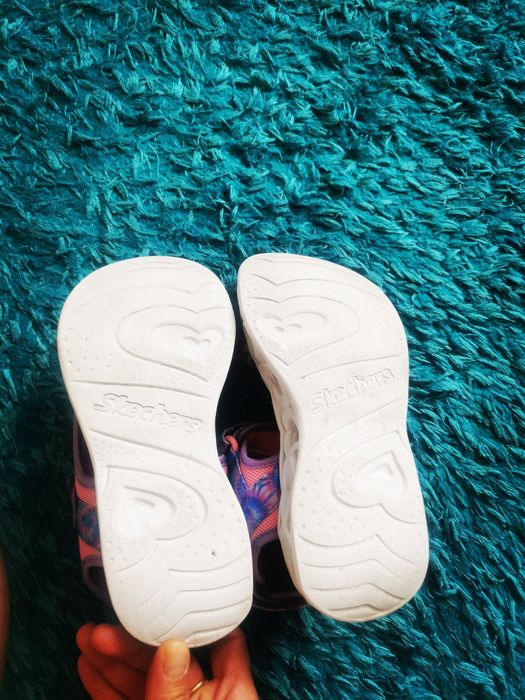 Sandale Skechers fetițe mărime 33,5 cu lumini