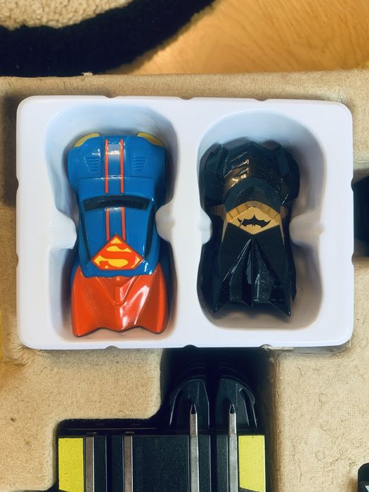Microscalextric justice league