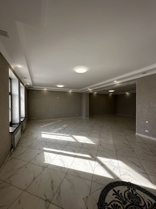 Продается здание ул. Космонавтов