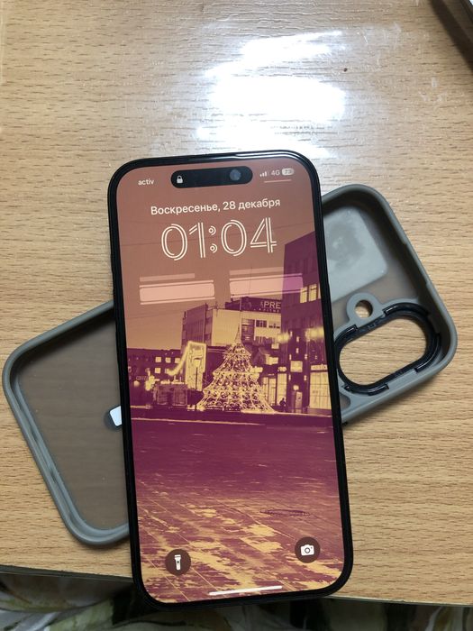 Продам iphone 16 black