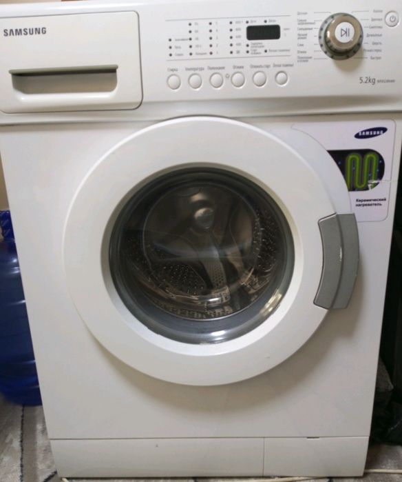 Продаю стиральную машину Самсунг