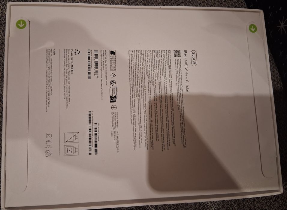 iPad (A16) Wi-Fi+ Cellular