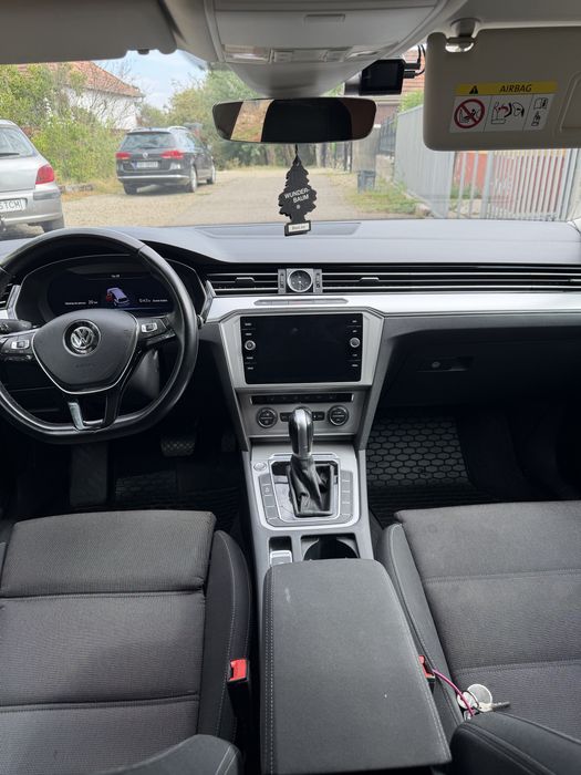 VOLKSWAGEN Passat 2018 — imagine 4