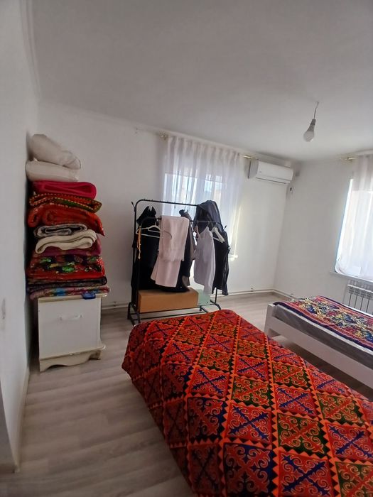 Продаем дом с участком