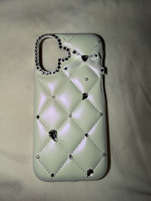 Чехол на айфон 17!! Красивый чехол